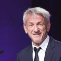 Šon Pen odlikovan priznanjem „Nacionalna legenda Ukrajine“