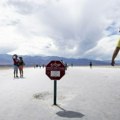 Turista zadobio opekotine trećeg stepena, šetajući bos po Dolini smrti u Kaliforniji