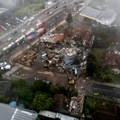 Srušio se avion na jugu Brazila, nema preživelih! Letelica udarila u zgradu i kuću pre pada, buknuo ogroman požar (video)