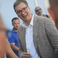 Vučić: Probaćemo da uvedemo besplatne udžbenike u celoj Srbiji od septembra