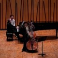 Strahinja Mitrović piše istoriju: Prvi kontrabasista na svetu koji je osvojio "Guildhall School of Music and Drama" zlatnu…