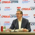 Vučić po preliminarnim rezultatima proglasio pobedu SNS u Kosjeriću
