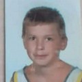 Žena iz Banjaluke već dve decenije traga za drugom iz detinjstva: Podelila sliku Miloša, znate li ga?