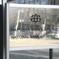 NBS: Inflacija u granicama cilja, skoro nepromenjen kurs dinara prema evru