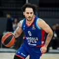 Po svaku cenu želi u redove najvećeg rivala: Larkin plaća iz svog džepa da pređe u Fenerbahče