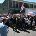 Vučić objavio snimak iz kafane u Kokinom brodu: Ministarka peva