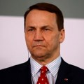 Šikorski: Humanitarna kriza u Gazi i prekomerna upotreba sile minira podršku Izraelu