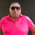 (Video) "Devojka letuje, a čekaju je troja kola da je otmu" Taki besan zbog Maje, zapenio pred ulazak u "Elitu 10": "Svadba ne…