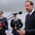 Prestolonaslednik Hokon postao kralj Norveške nakon smrti Haralda Petog