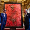 Велика Британија: Откривен први званични портрет британског краља Чарлса после крунисања