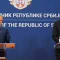 Vučić i Tusk se obraćaju medijima (video)