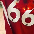 Izdajnik i gubitnik: Uvrede i spaljivanje dresa za fudbalera koji je igrao 20 godina u jednom timu