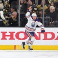 Edmonton slavi Kapanena, Florida deklasirala Toronto