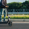 Dečak (8) koga je otac vozio u Železniku na trotinetu zadobio teške telesne povrede Izgubio kontrolu i zakucao se u…