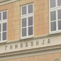 Skoro 600 pančevačkih gimnazijalaca ne prihvata novog direktora zbog "neprofesionalanog postupanja i političke obojenosti"
