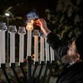Sa zalaskom sunca danas počinje proslava jevrejskog praznika svetlosti Hanuka