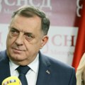 Dodik čestitao Badnje veče i poželeo sreću, mir i razumevanje