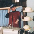 Bojana Kiselički – šeširdžijka koja čuva zanat nekadašnje Fabrike šešira „Begej“