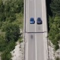 Policija uz pomoć drona otkrila 15 opasnih preticanja za samo nekoliko sati: Protiv vozača podnete prijave