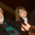 Roditelji su mu ugovorili brak sa drugom ženom, a on oženio bivšu svog prijatelja: Ljubavna priča slavnog para je jedna od…