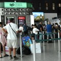 Obustavljeni letovi na aerodromu u Kataniji zbog erupcije vulkana Etna