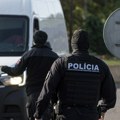 Dečak (13) došao u školu u sa vazdušnim pištoljem: Drama u Košicama, policija odmah reagovala