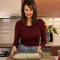 Čokoladni kolač nikada niste spremili na ovaj način, Nataša Pavlović ima recept, koh gotov za 15 minuta (VIDEO)