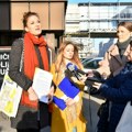 Pokret Kreni - promeni u KC Srbije predao potpise uz zahtev za besplatnu pratnju na porođaju