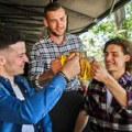 Raj za pivopije: U ovim gradovima Evrope popićete najjeftiniju kriglu piva, košta manje nego kafa u Srbiji