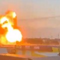 (Video) Ukrajinski udar u srce ruske vojne industrije: Snimljen momenat kako se dron zabija u fabriku, usledio je plamen