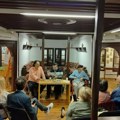 Američki profesor koji se u 96. godini vratio u Srbiju: Održano književno veče našeg proslavljenog lingviste