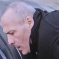 Određen pritvor osumnjičenom koji je na Novom Beogradu izbo ženu pred detetom