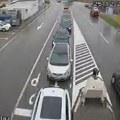 Putnička vozila na Batrovcima i Bačkim Vinogradima čekaju po sat vremena