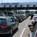 Seničić: Grci će uvesti novu organizaciju rada na granicama zbog velikih gužvi na Evzoniju