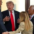 Šta se dešavalo iza kulisa samita G7: Tramp hteo da "ukrade" Makronov sat, Đorđa Meloni se hvalila