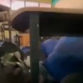Objavljen snimak masakra, deca se sakrila ispod klupa! Učenik ubio babu i dedu, a onda u školi nastavio krvavi pir, pucao na…