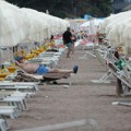 Мушкарац се давио, извукли га из мора, а онда га 40 минута враћали у живот! Чудо у Новаљи: Једна ствар је била пресудна