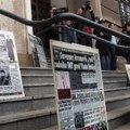 Održan protest ispred Apelacionog suda zbog oslobađajuće presude za ubistvo Ćuruvije