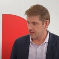 Kandidat SPD pretučen i teško povređen u Drezdenu: Potrebna operacija