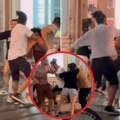(Video) Turci se potukli nasred Knez Mihailove ulice Pogledajte šokantan snimak žestokog okršaja