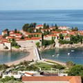 Sveti Stefan, nekada simbol crnogorskog turizma, četvrtu godinu je zakatančen