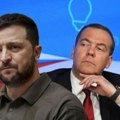 Medvedev o “prekidu veze”: Zelenski je napravio cirkus, imitirajući Makronov poziv