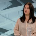 Новинарка Времена: Режим је рањен, шта год да уради кајаће се