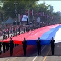 „Pet nijansi srpske trobojke“: Blam sa vojne parade sa srpskom zastavom i svi imaju isto pitanje – kako je moguće da se ovo…
