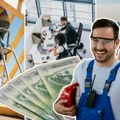 Plate realno porasle 8,9 posto Novosađani kući nose 1.200 evra, Vrščani 1.040, a Pančevci 1.000 Evo ko zarađuje najmanje