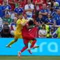 Nikola Vasilj startovao ispravno: Ni penal ni crveni karton