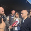 Ovo je Ujedinjena Srbija, normalnost i pristojnost da zamene mržnju i bes. Snažna poruka lidera SNS Miloša Vučevića iz…