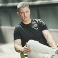 „Mama i tata su posle razvoda tražili da kažem kod koga ću, to je kao da su me poslali u smrt“: Naš pevač je prošao kroz…
