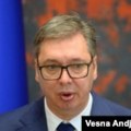 Nema razgovora da Srbi 'prepuste svoje zgrade' na severu Kosova, kaže Vučić