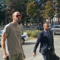 Darko Kostić došao na suđenje: Modni kreator danas priča kako je prošle godine u svom ateljeu vezao mladića i pretio mu…